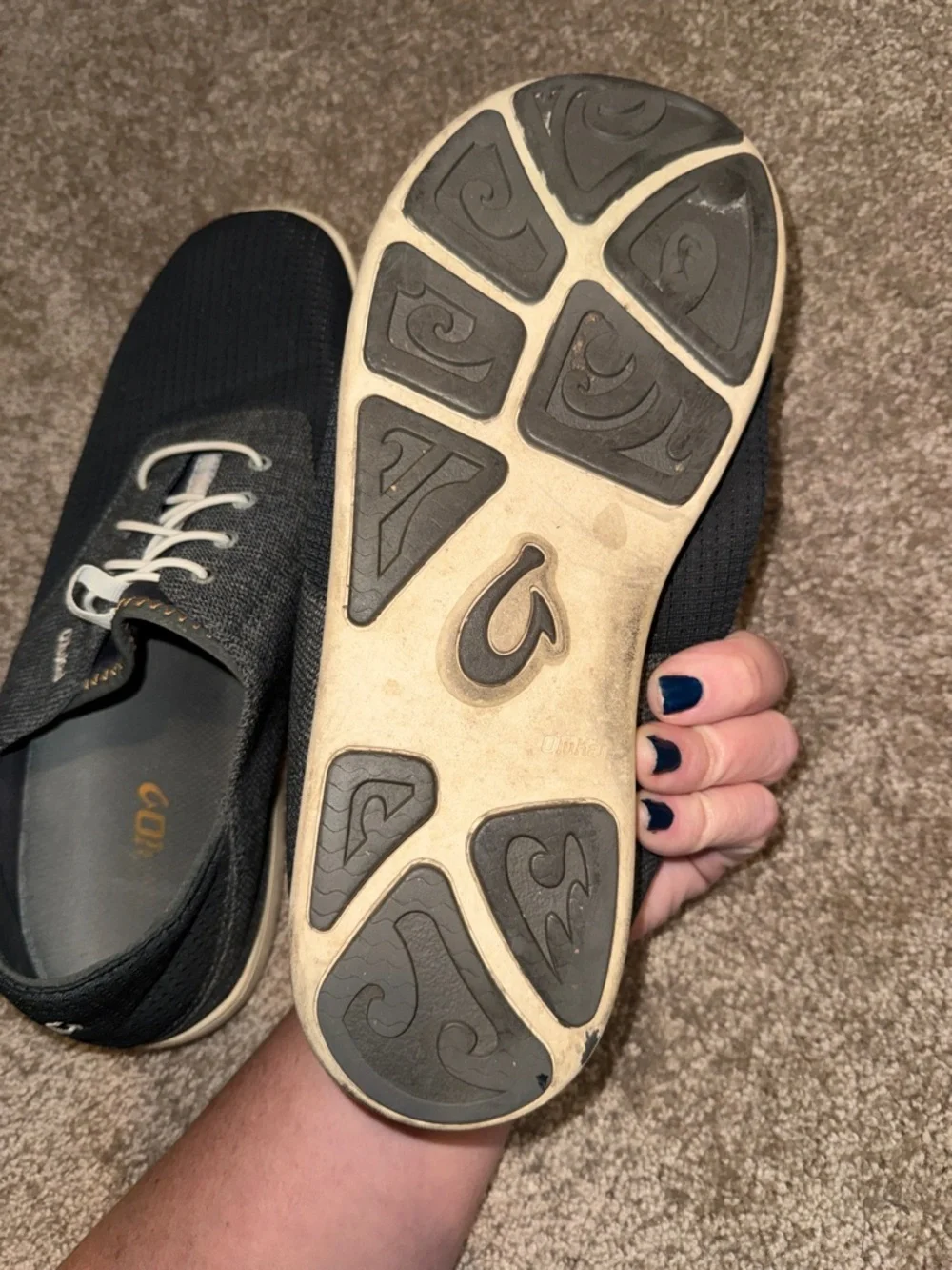 Olukai Nohea Moku Sneakers - size 11